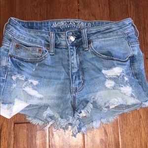 American Eagle High-Rose Festival Shorts